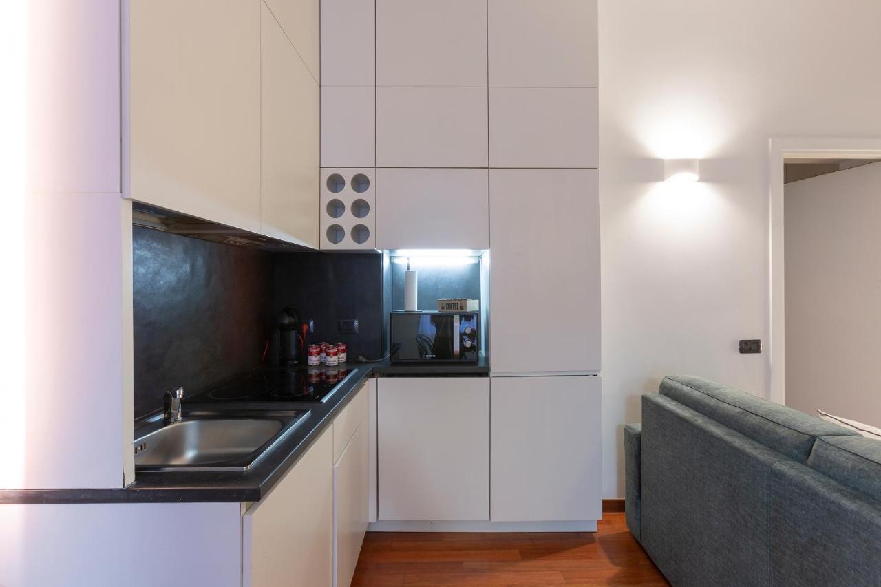 My Charming Apartments In Centro Citta-San Lorenzo Suite Milan Exterior photo